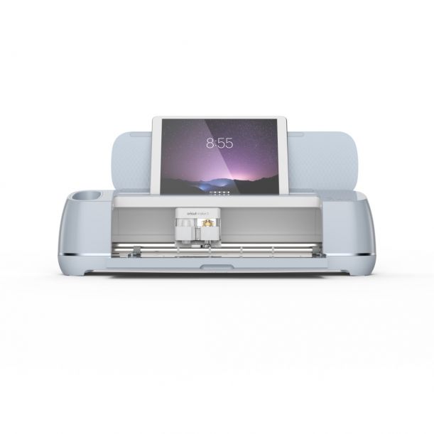 Cricut Maker 3 + Materials Bundle
