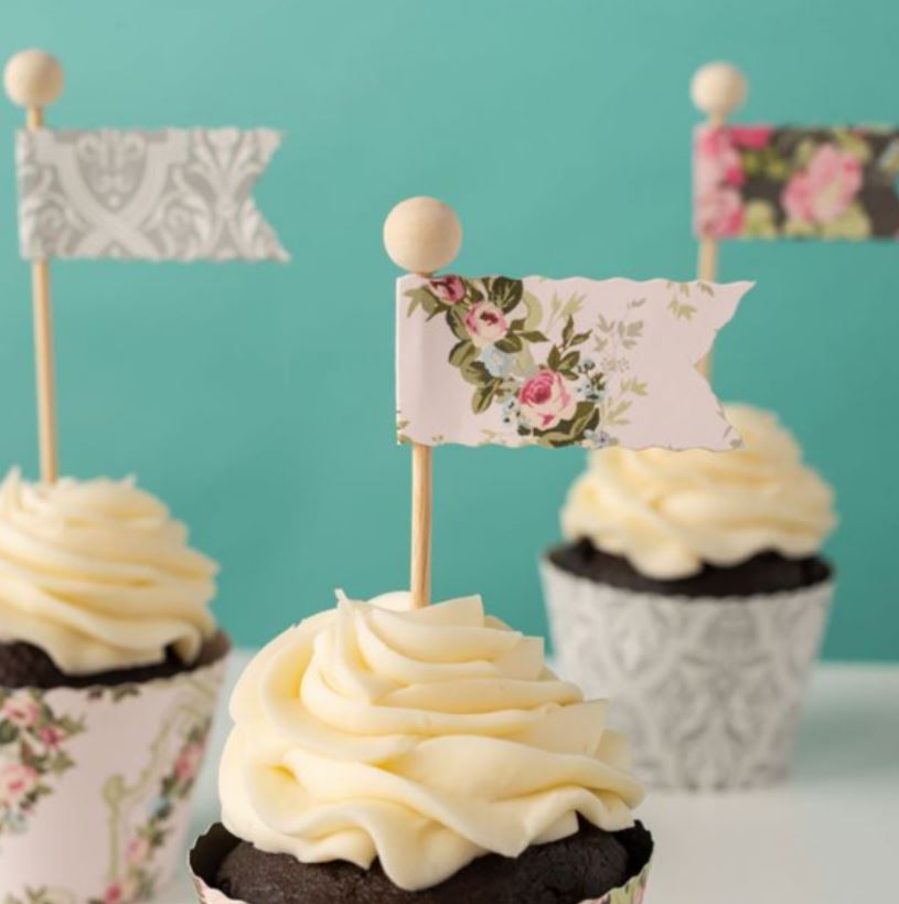 Cricut Maker Wavy Blade Quickswap cupcake topper