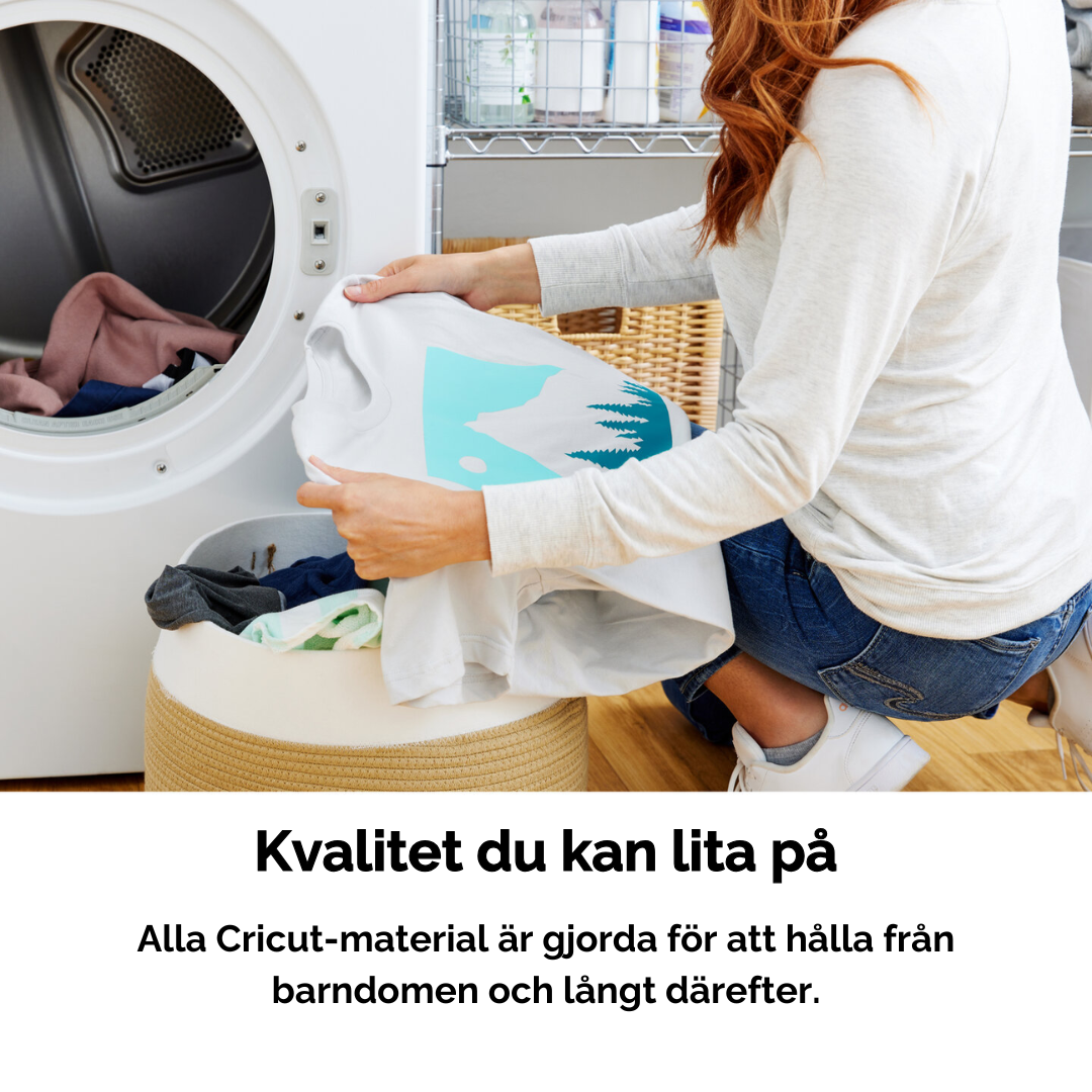 Kvinna lägger in T-shirt med Cricut-design i tvättmaskin – kvalitet du kan lita p